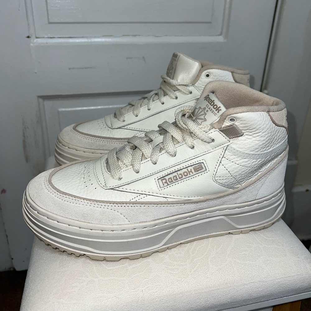 Women’s Reebok Sneakers
